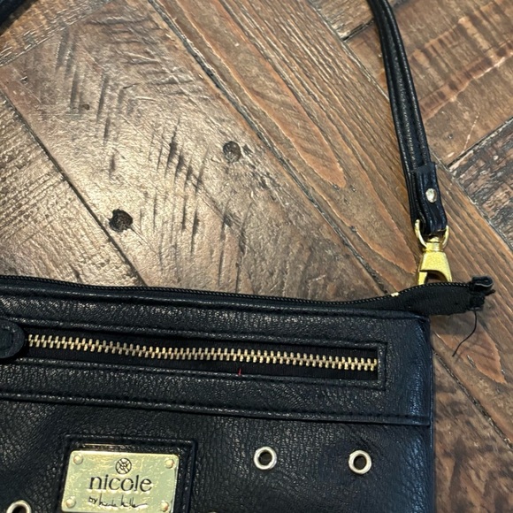 Nicole Black Wristlet Wallet/Bag with Gold Accents - Picture 5 of 11